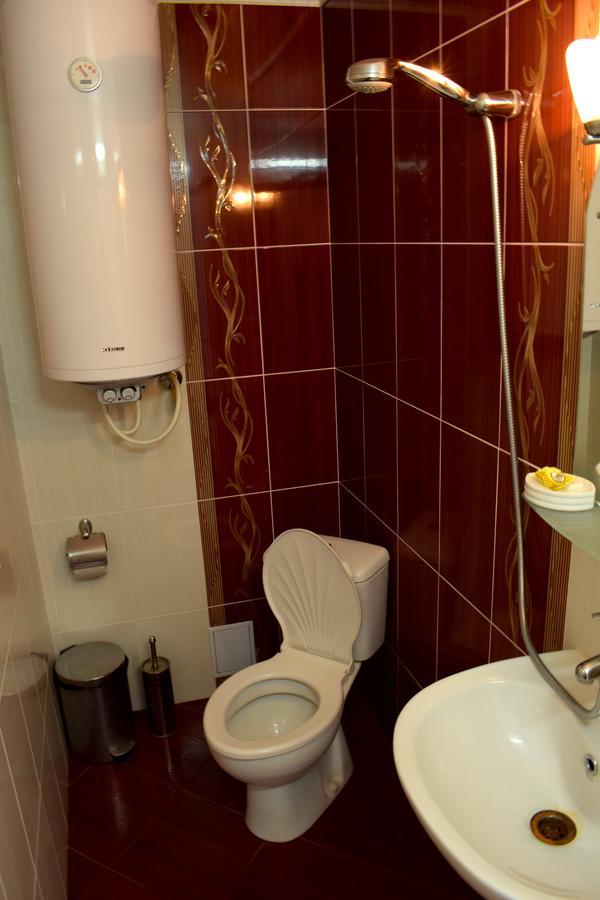 Complex Pele Hotel Zmeitsa Екстериор снимка